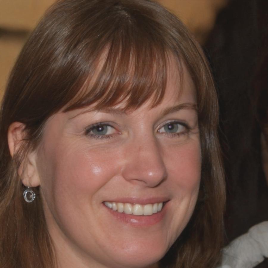 Portrait de Maëlle Rochant, formatrice en gestion budgétaire